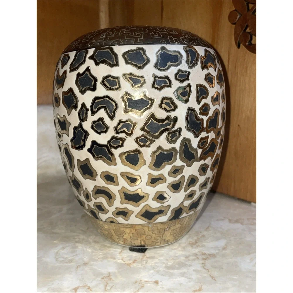 Vintage Macau Stamped‎ - Bud Vase Black & Gold Leopard Print